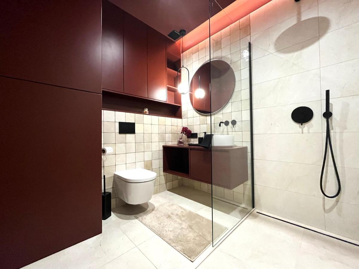 Wyszynskiego Apartment - Self Check-In 20H - Parking &Lift Breslávia Exterior foto